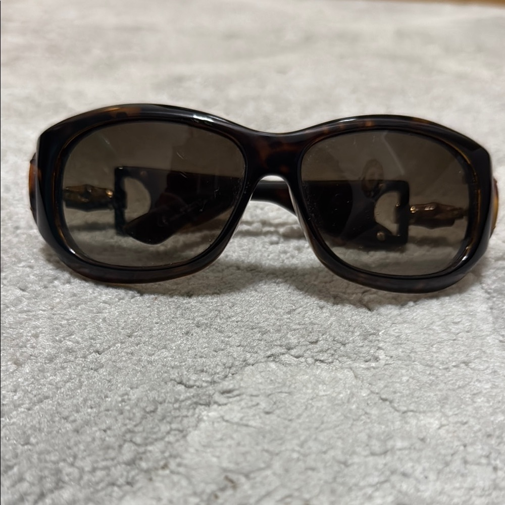 Gucci Brown Gg 3678 Vintage Oversized Sunglasses with Dark Lenses - Picture 4 of 5